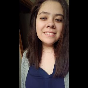 Meet your Posher, Alayna